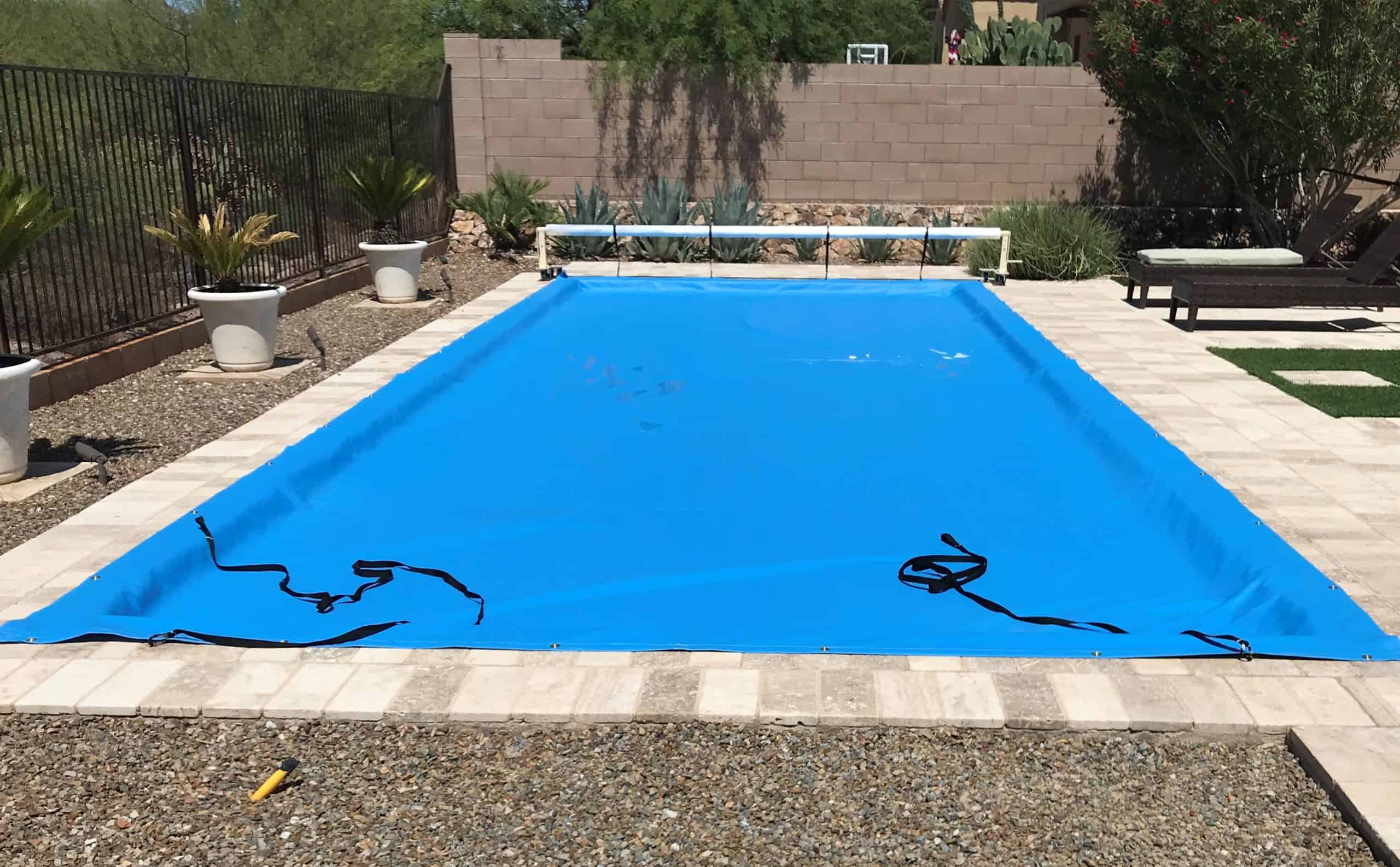 Blue Power Lock Pool Cover With Roller
